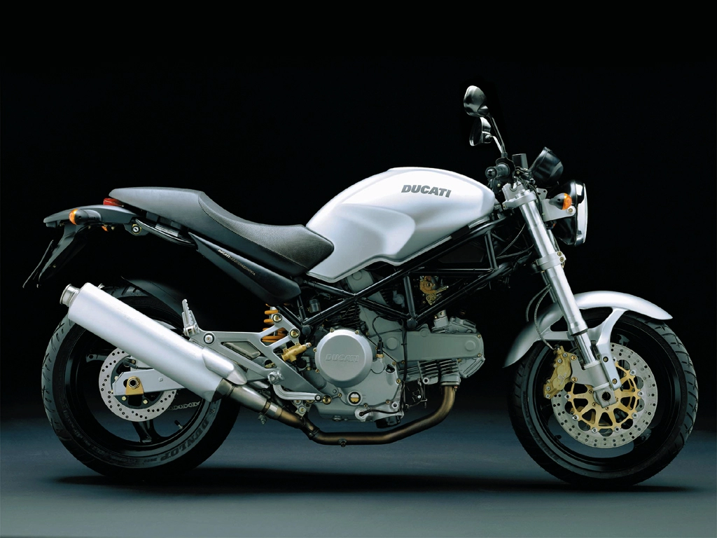 MONSTER 620