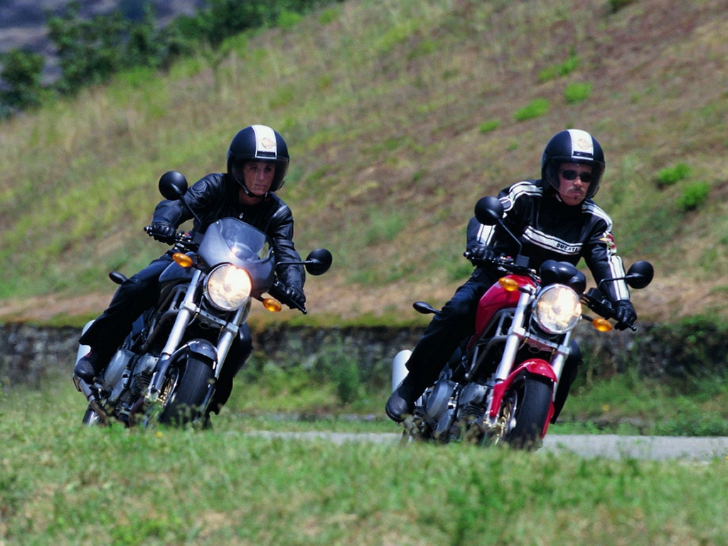 MONSTER 620