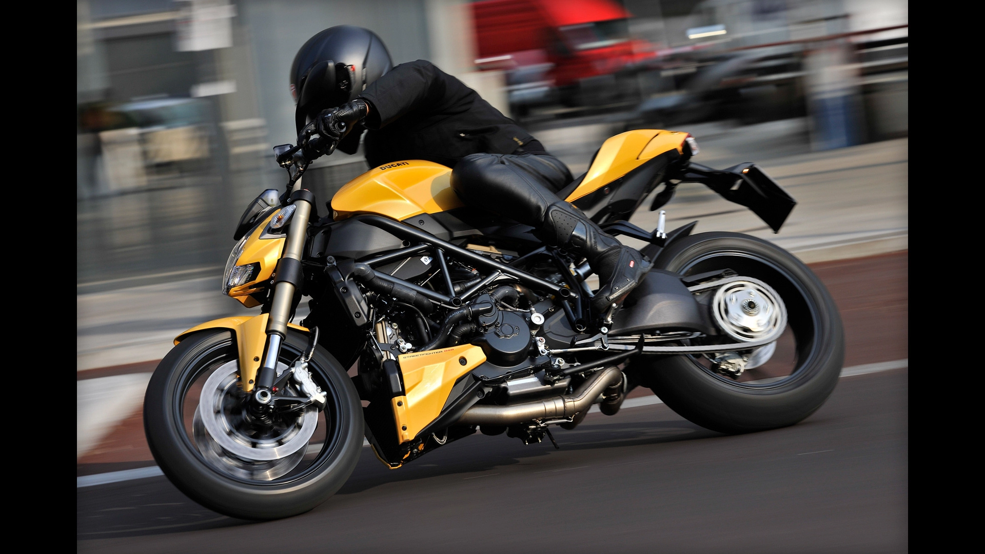 848 STREETFIGHTER | image 2