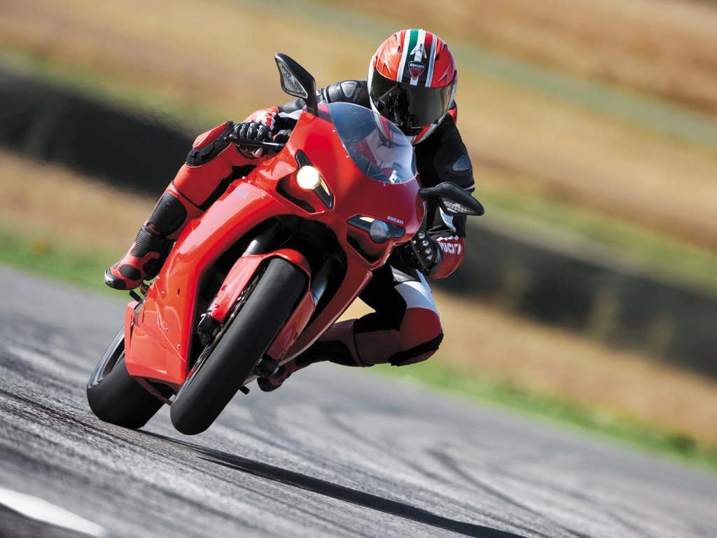 SUPERBIKE