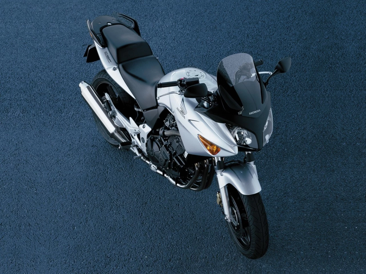 CBF 600 | image 26