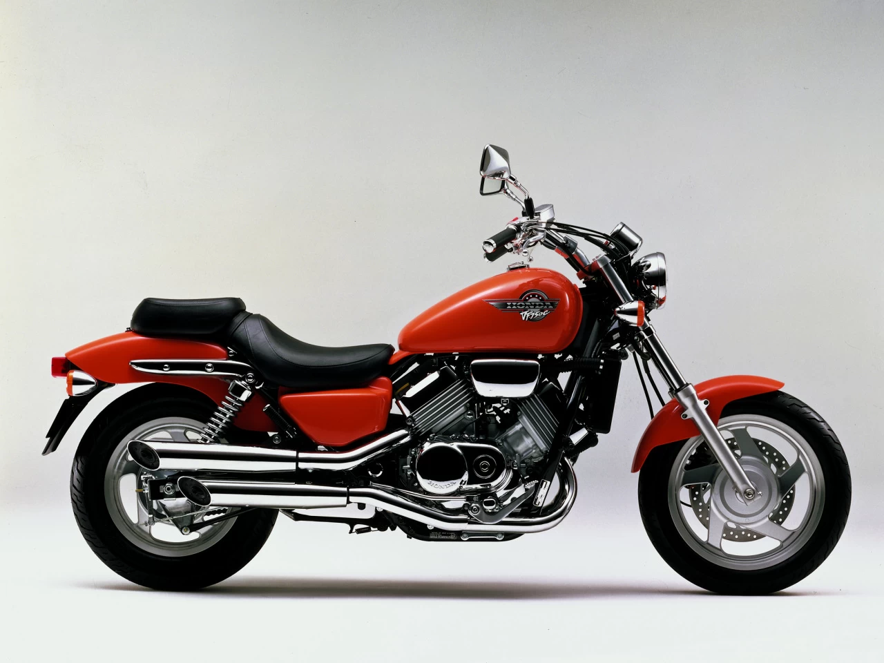 VF 750 C