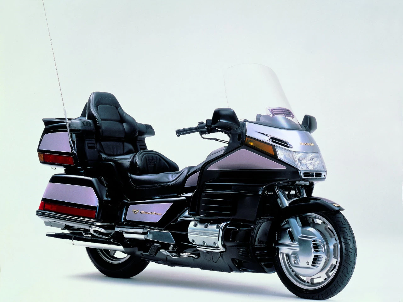 GOLDWING | image 53