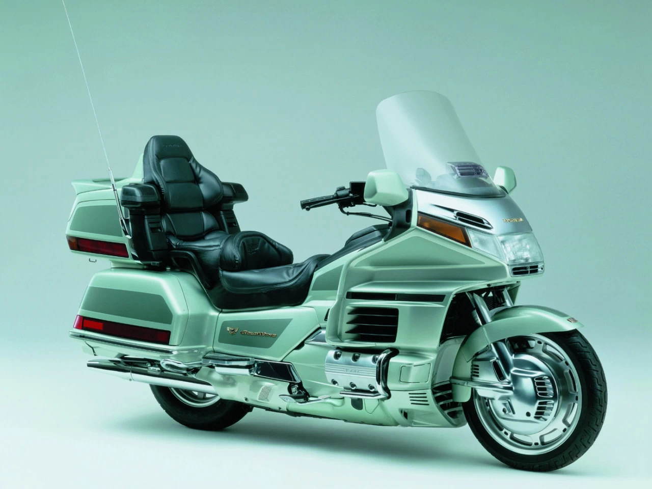 GOLDWING | image 74