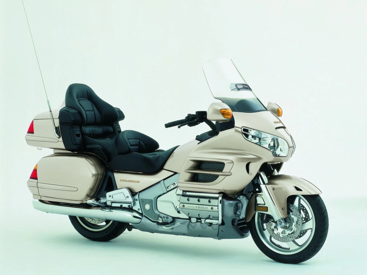 GOLDWING | image 47