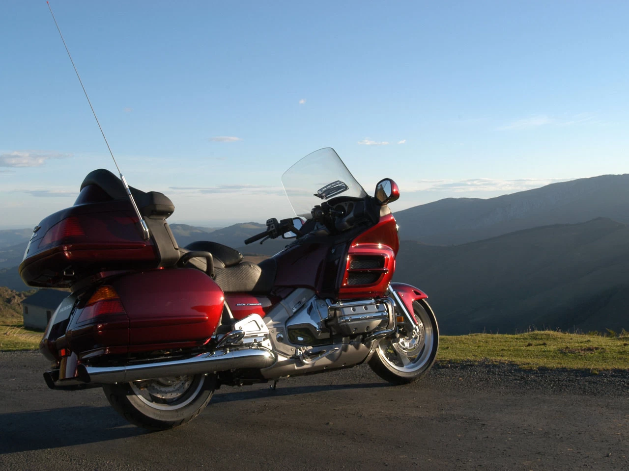 GOLDWING | image 59