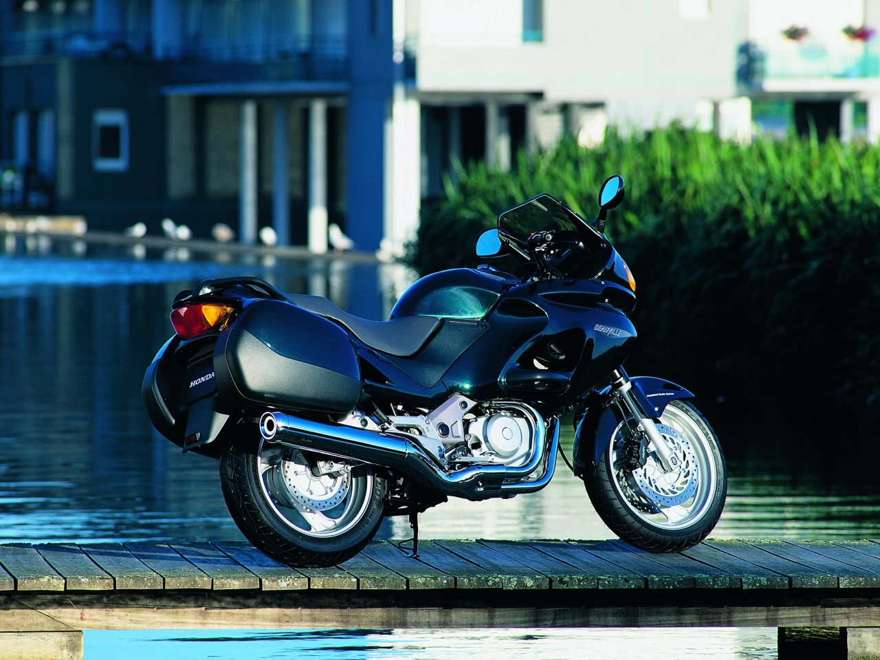 NTV 650 Deauville | image 1
