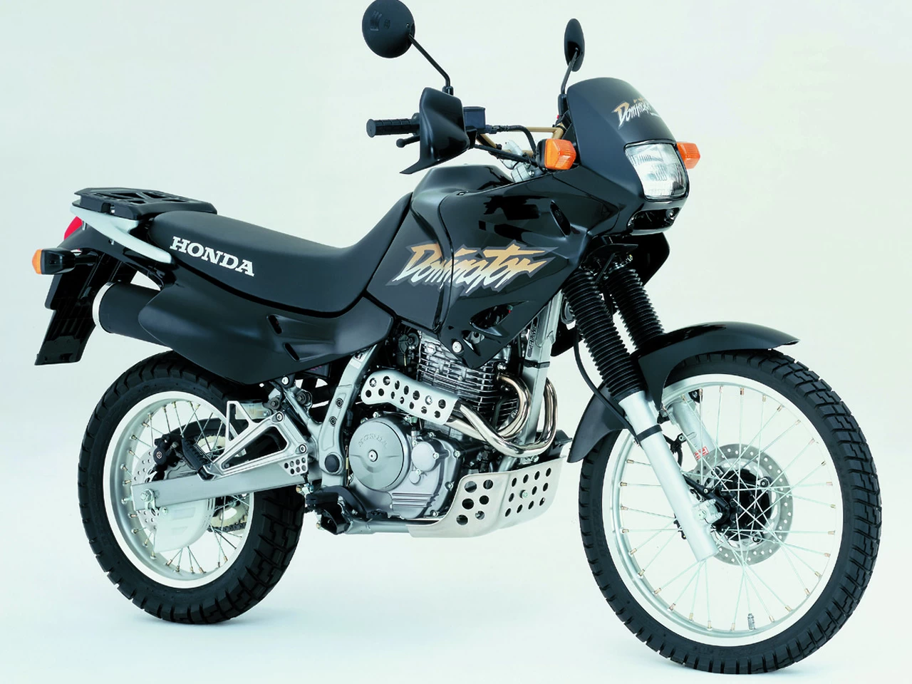 NX 650 Dominator | image 1