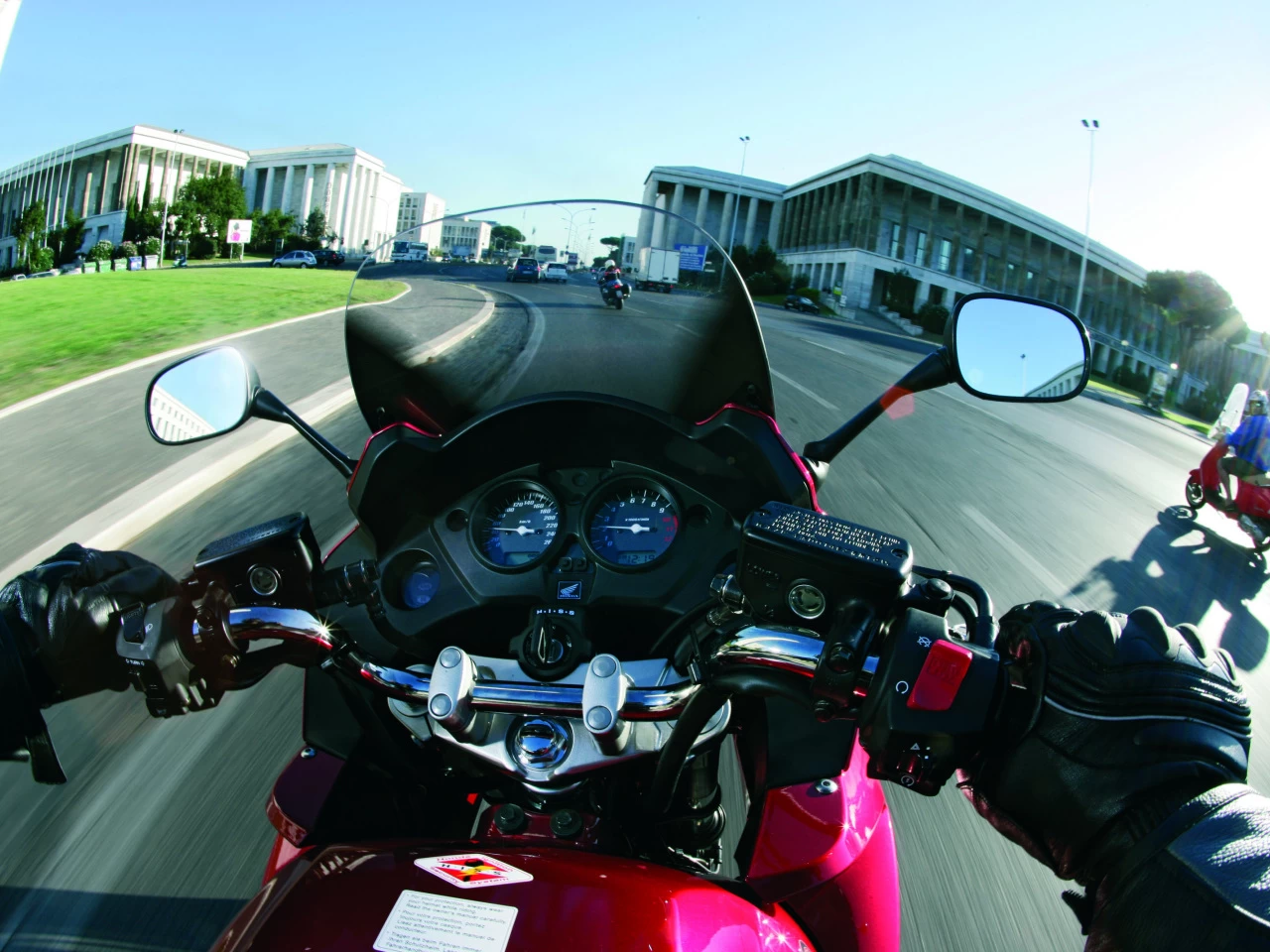 CBF 1000