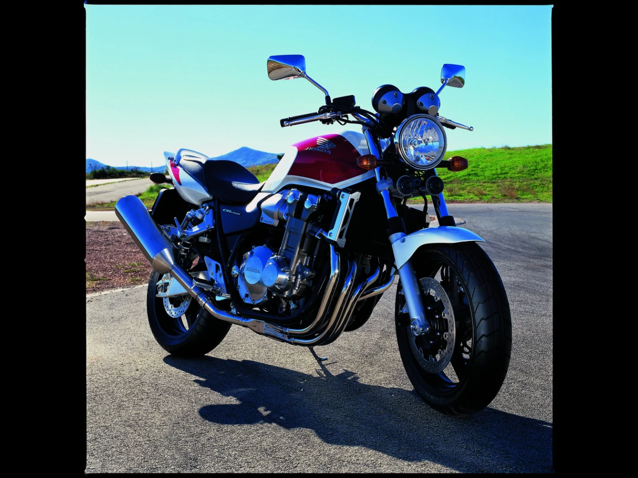 CB 1300 | image 11