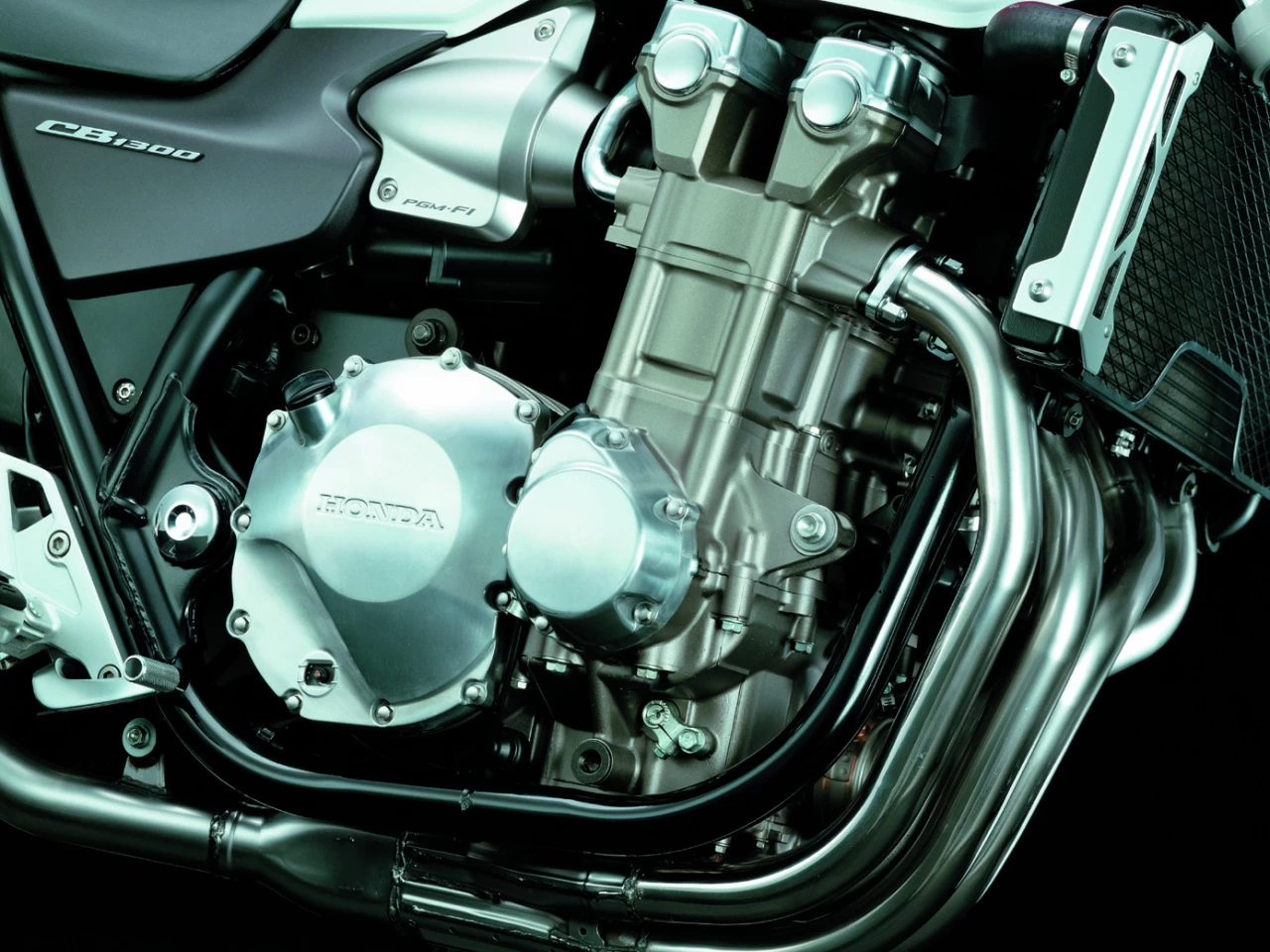 CB 1300 | image 29