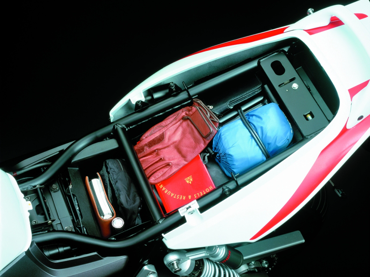 CB 1300 | image 44