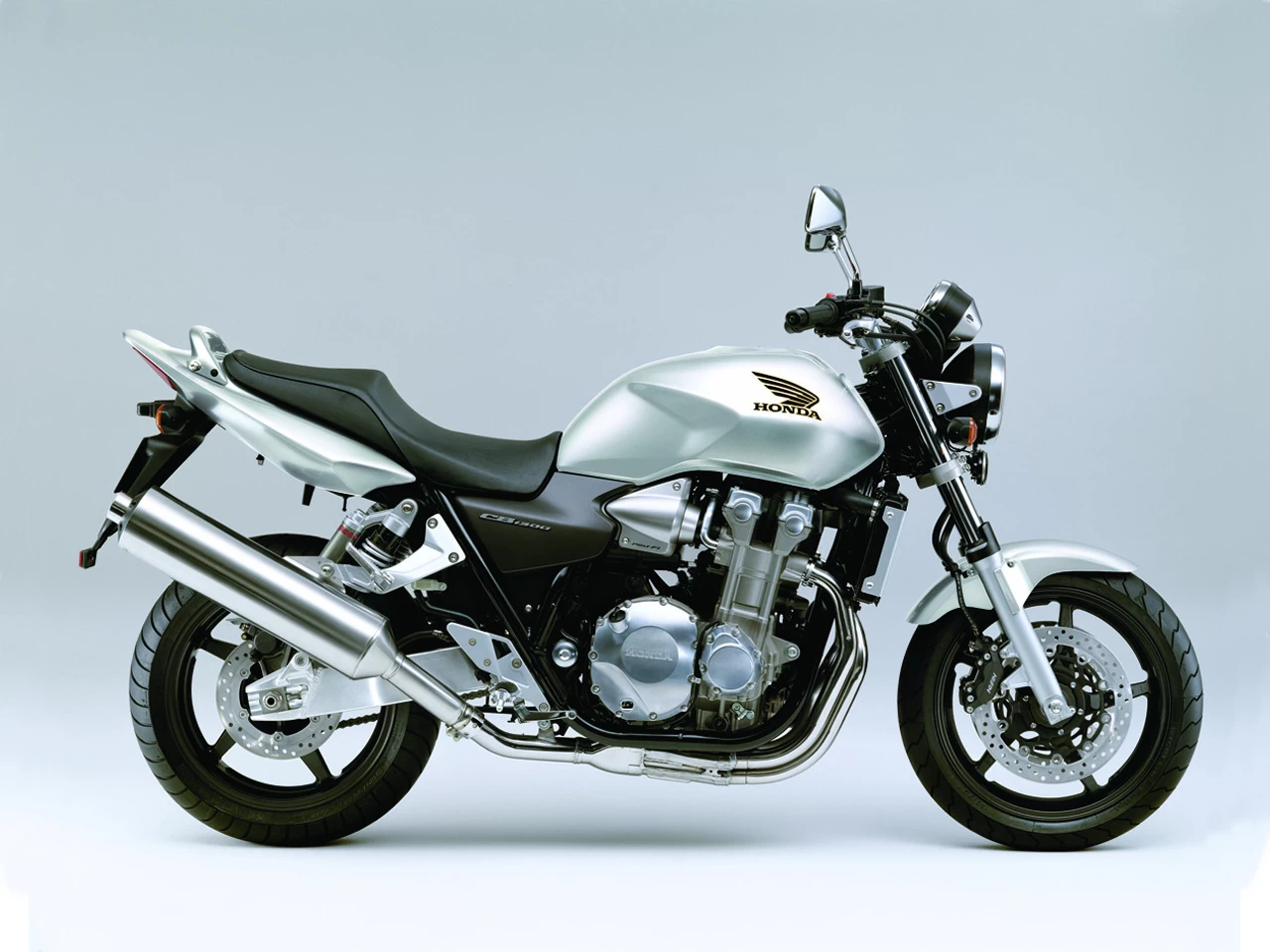 CB 1300 | image 64