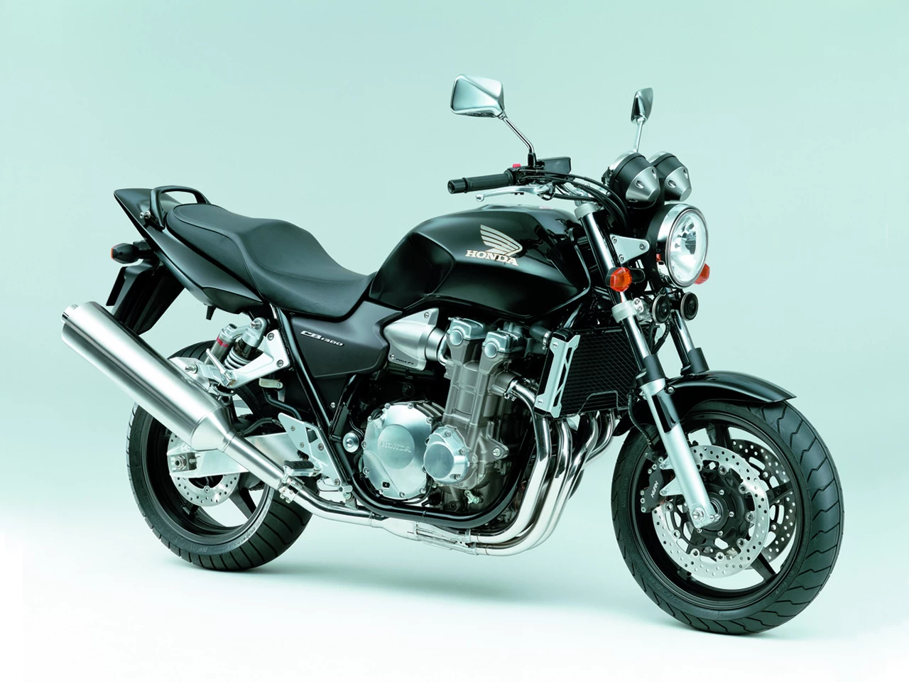 CB 1300 | image 26
