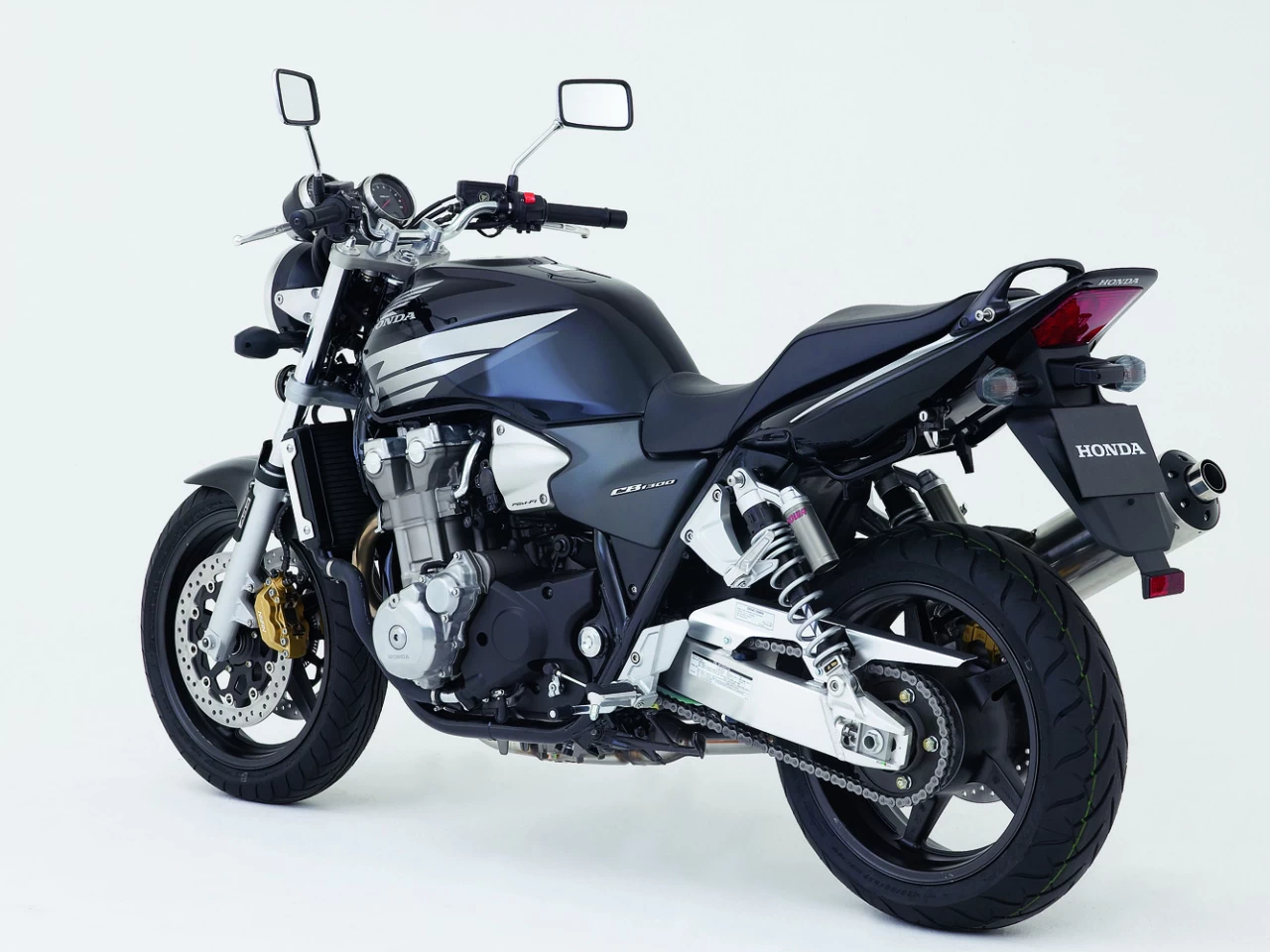 CB 1300 | image 18