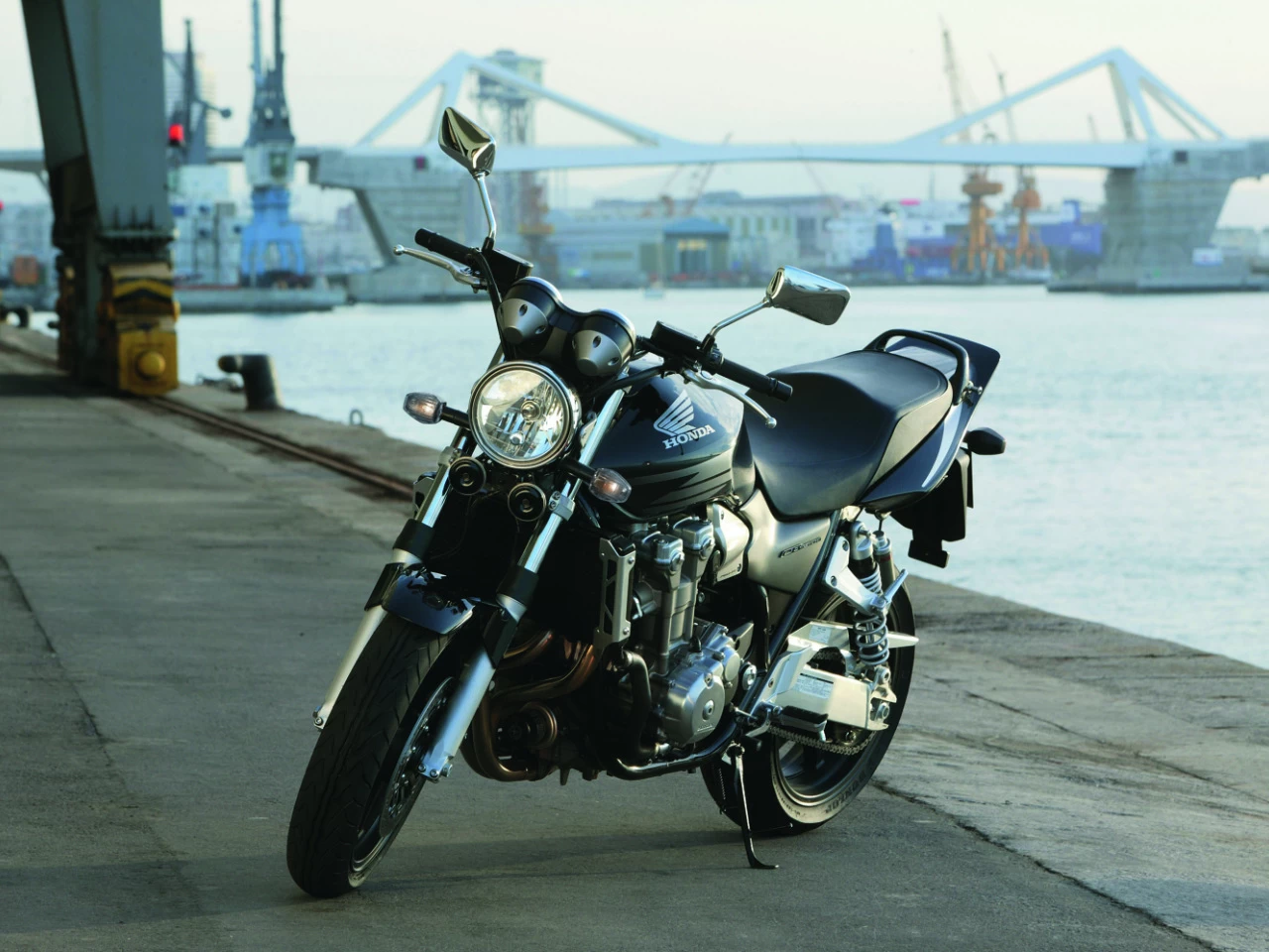 CB 1300 | image 13