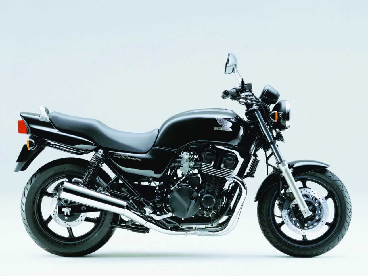 CB 750