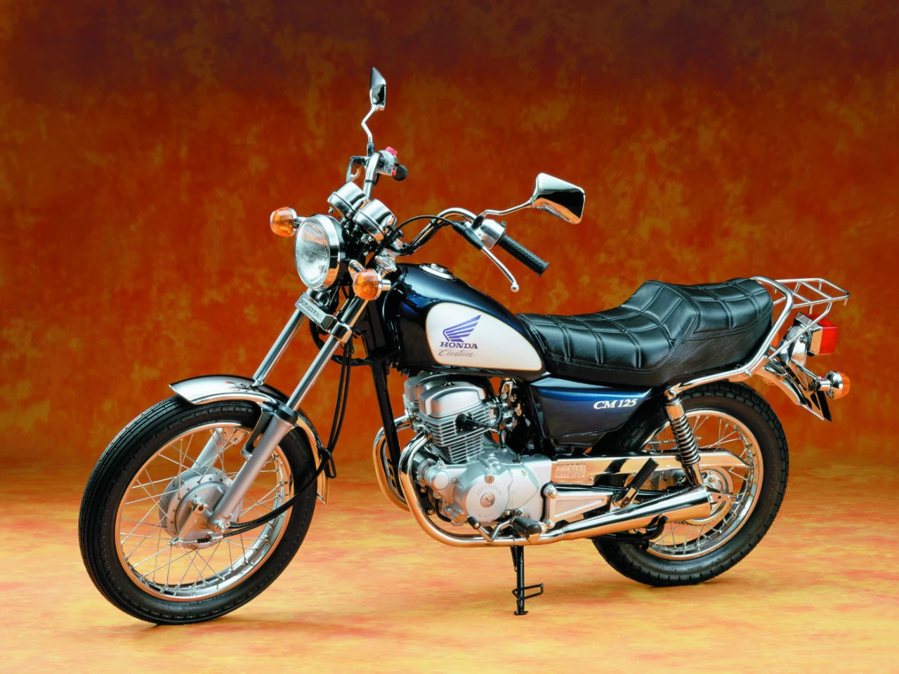 CM 125 C | image 1