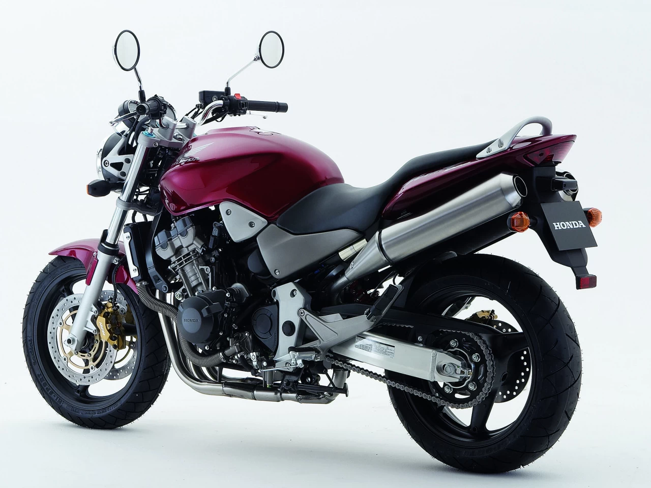 Hornet 900 | image 2