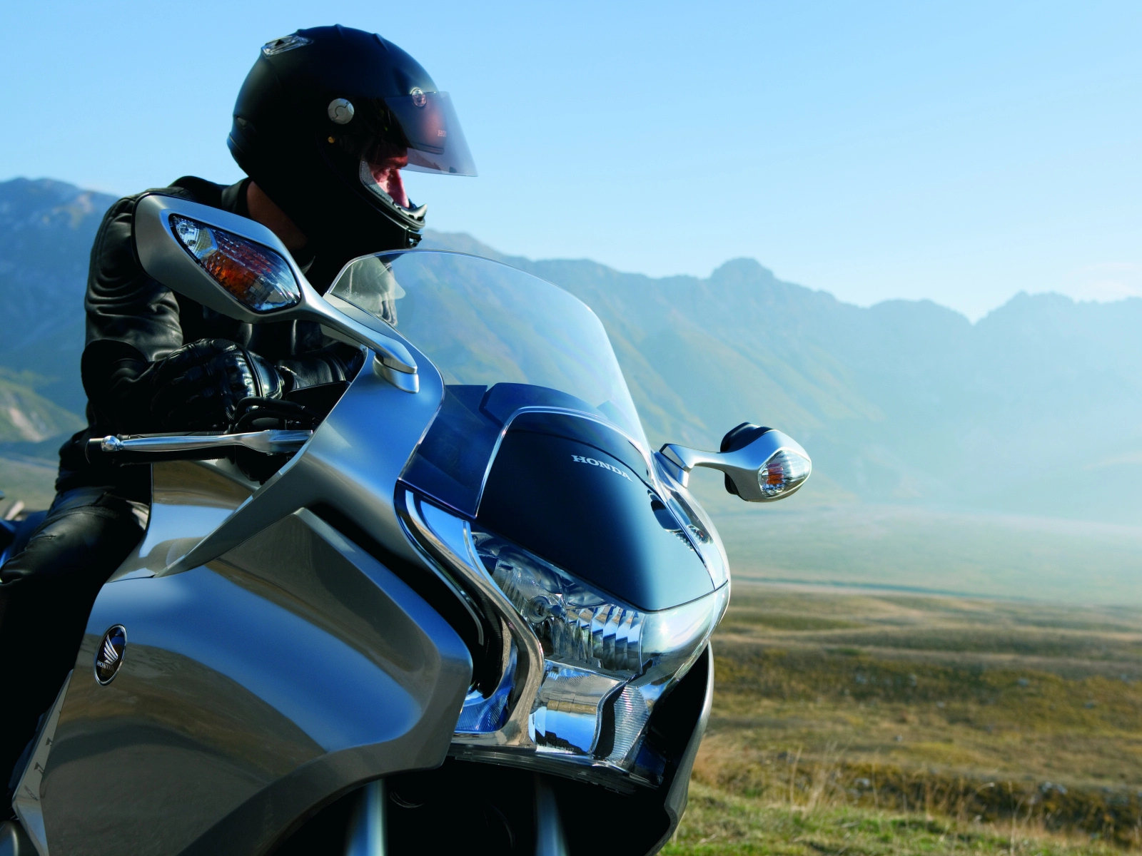 VFR 1200 F | image 28