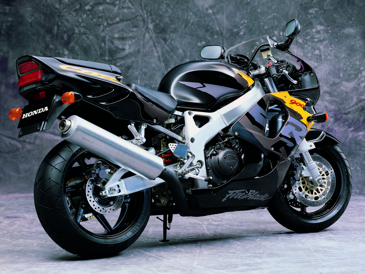Honda cbr 919 rr