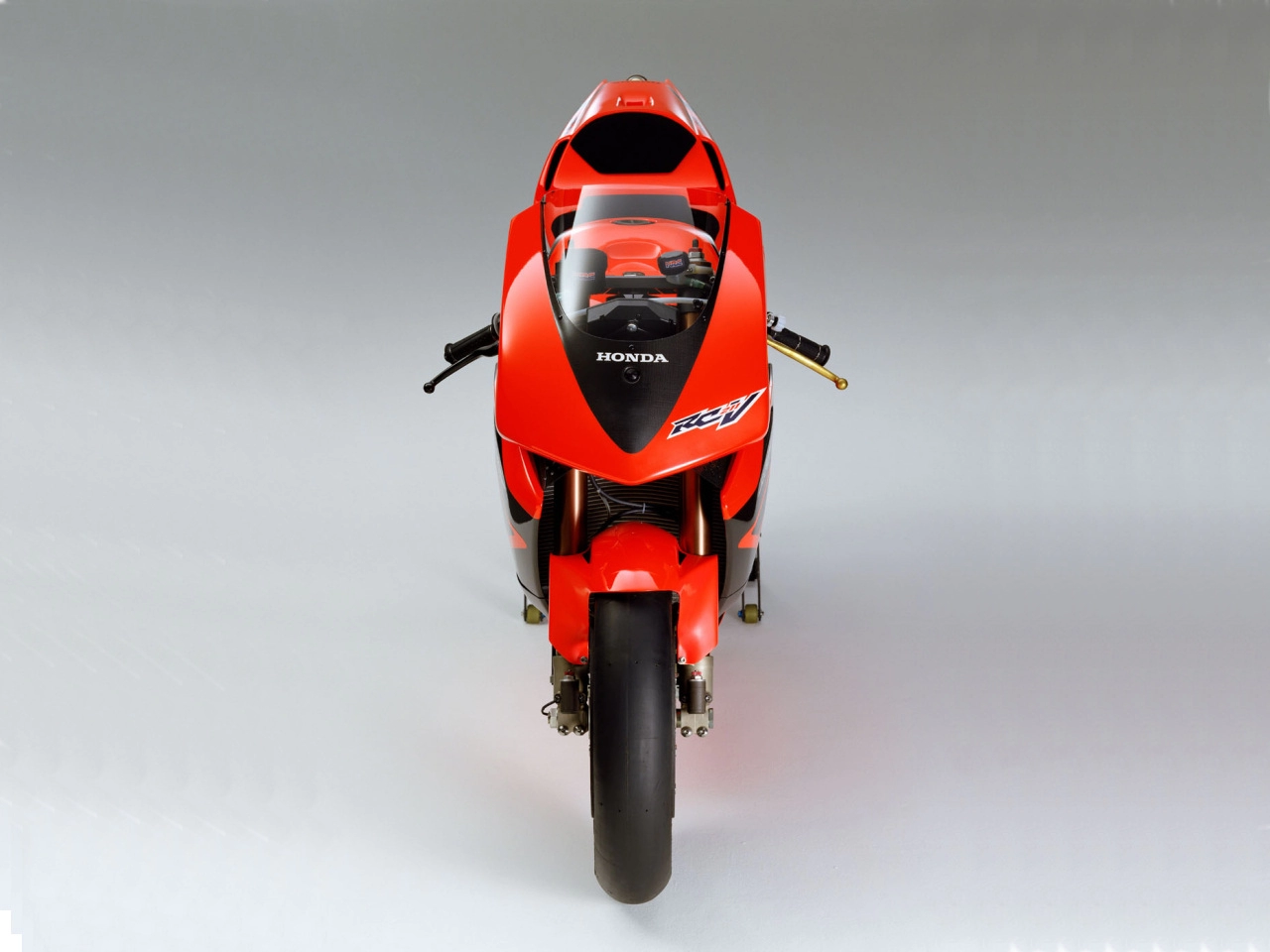 RC 211 V
