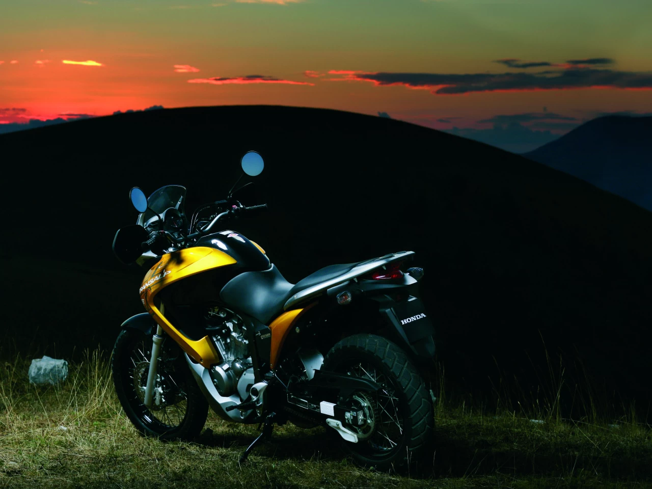 XL 700 V Transalp | image 10