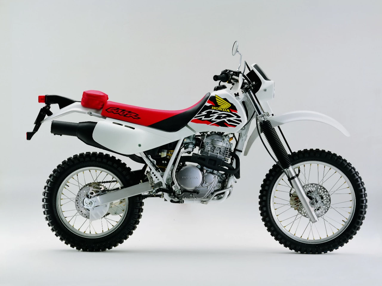 XR 600 R | image 1