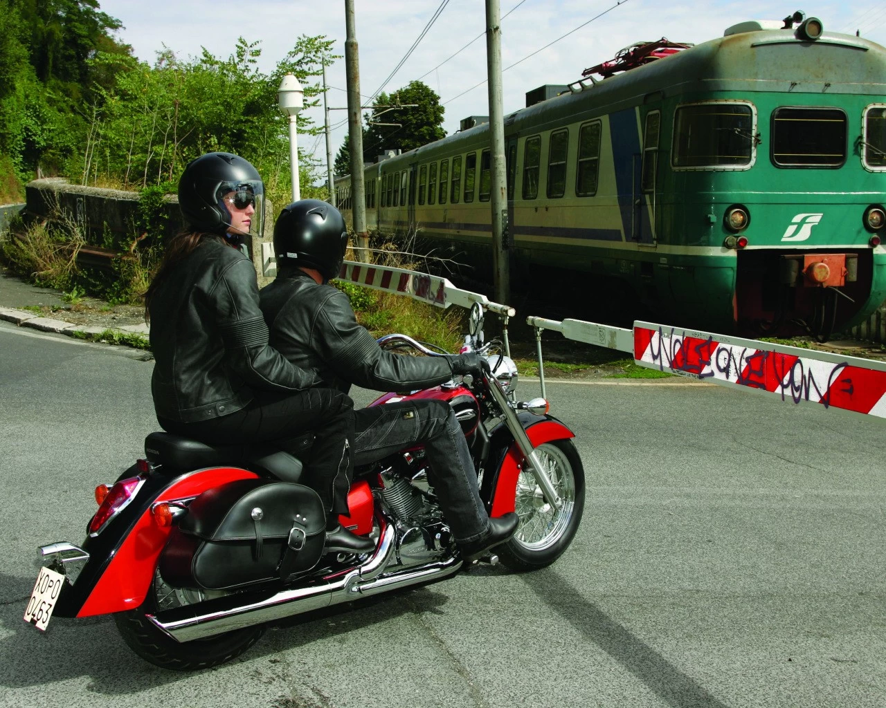 VT 750 C | image 11