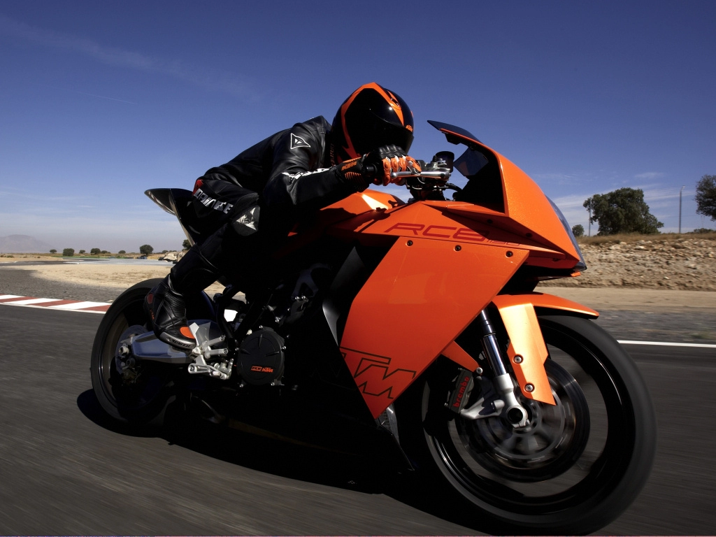 KTM