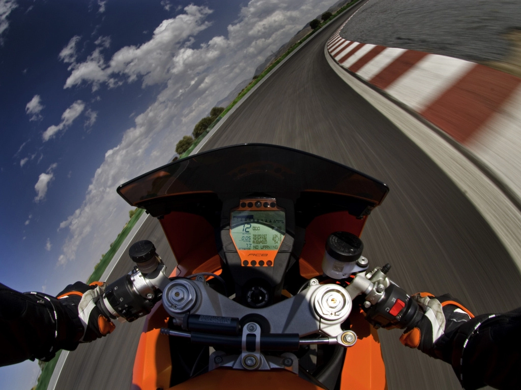 1190 RC8 | image 5