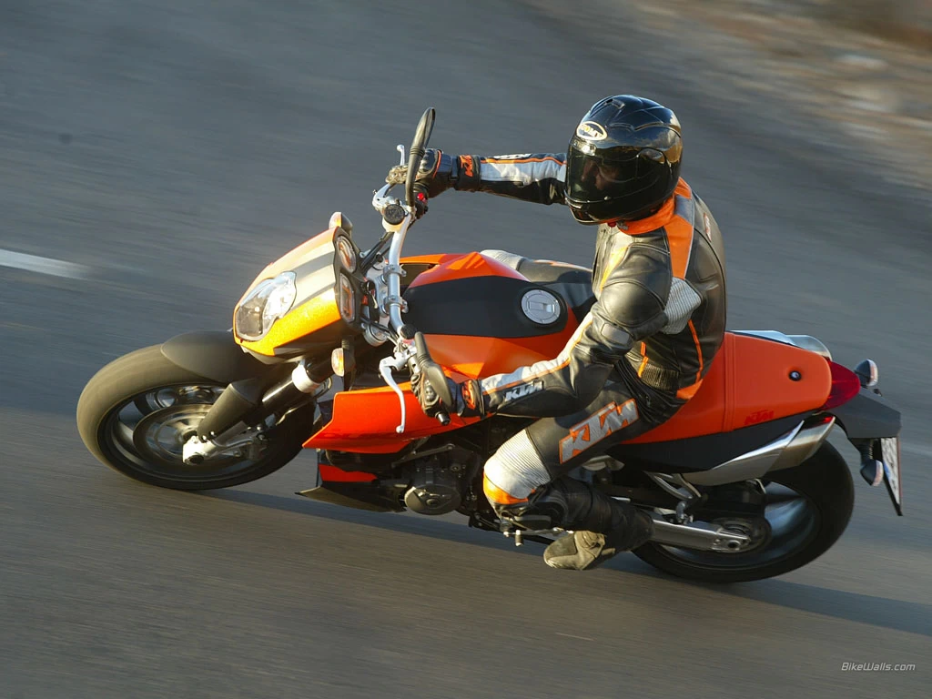 990 SUPERDUKE