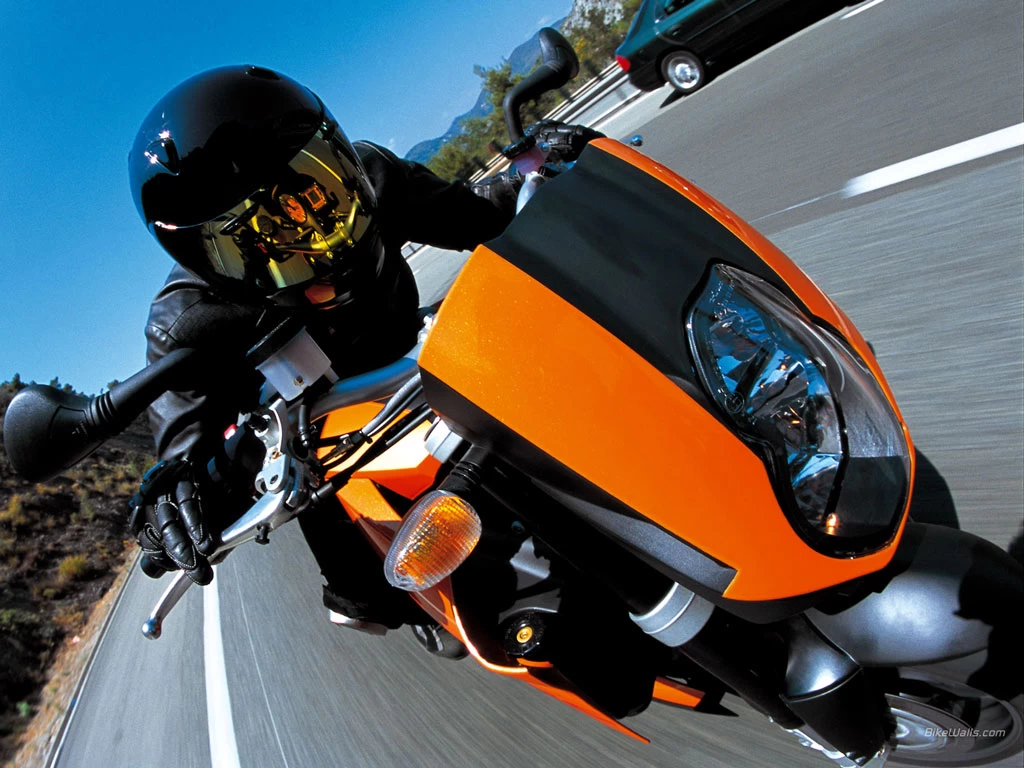 990 SUPERDUKE | image 15