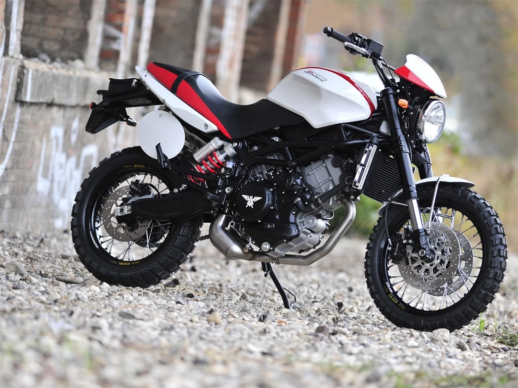 1200 SCRAMBLER