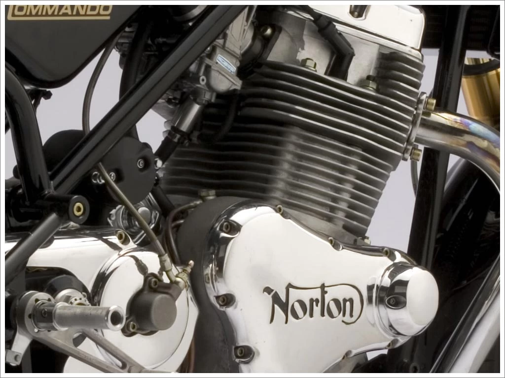 961 COMMANDO 2009
