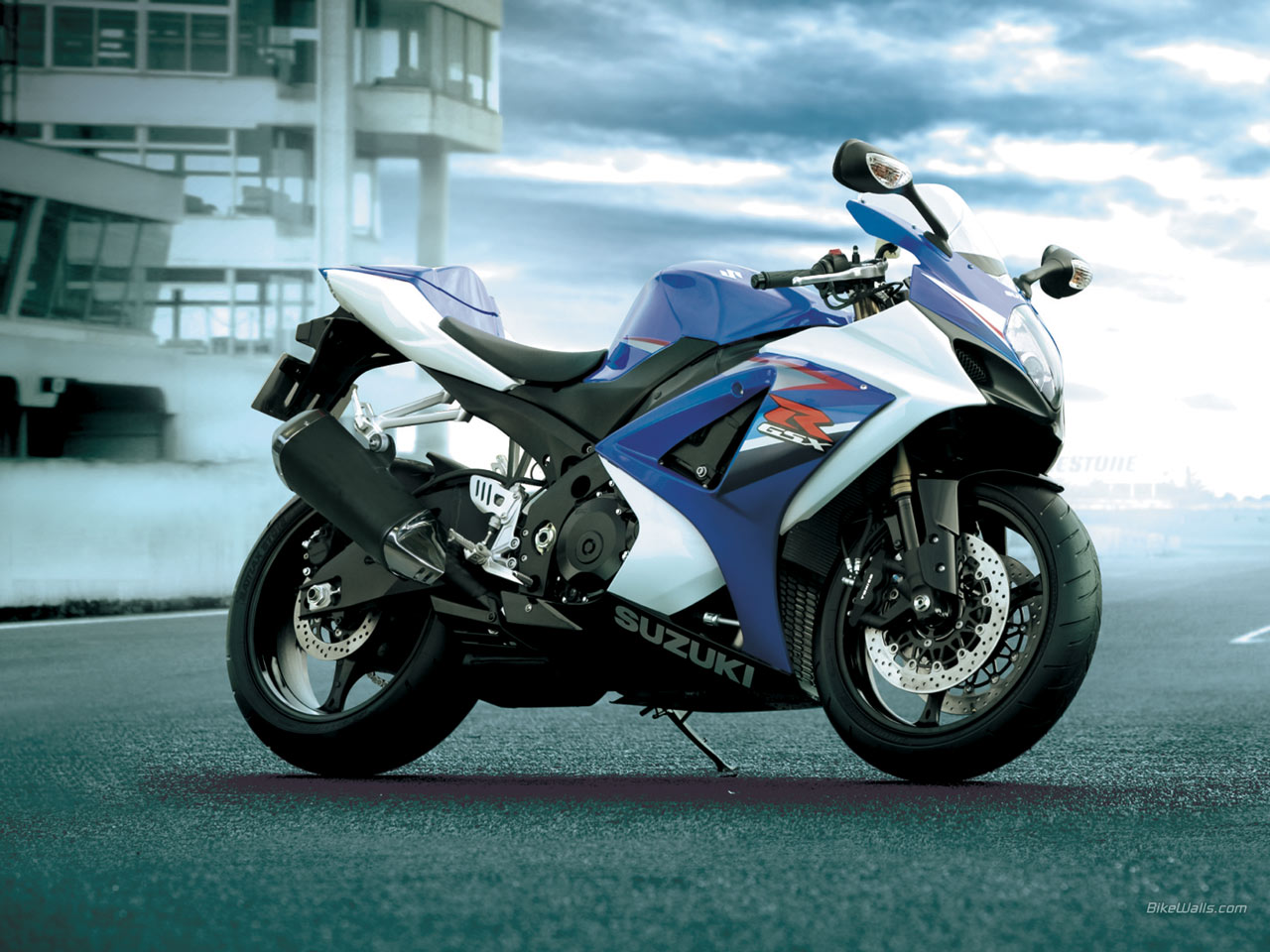 Suzuki gsxr 1000 k7