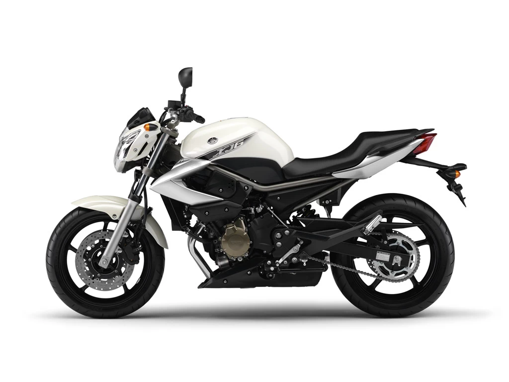XJ6 600 NAKED