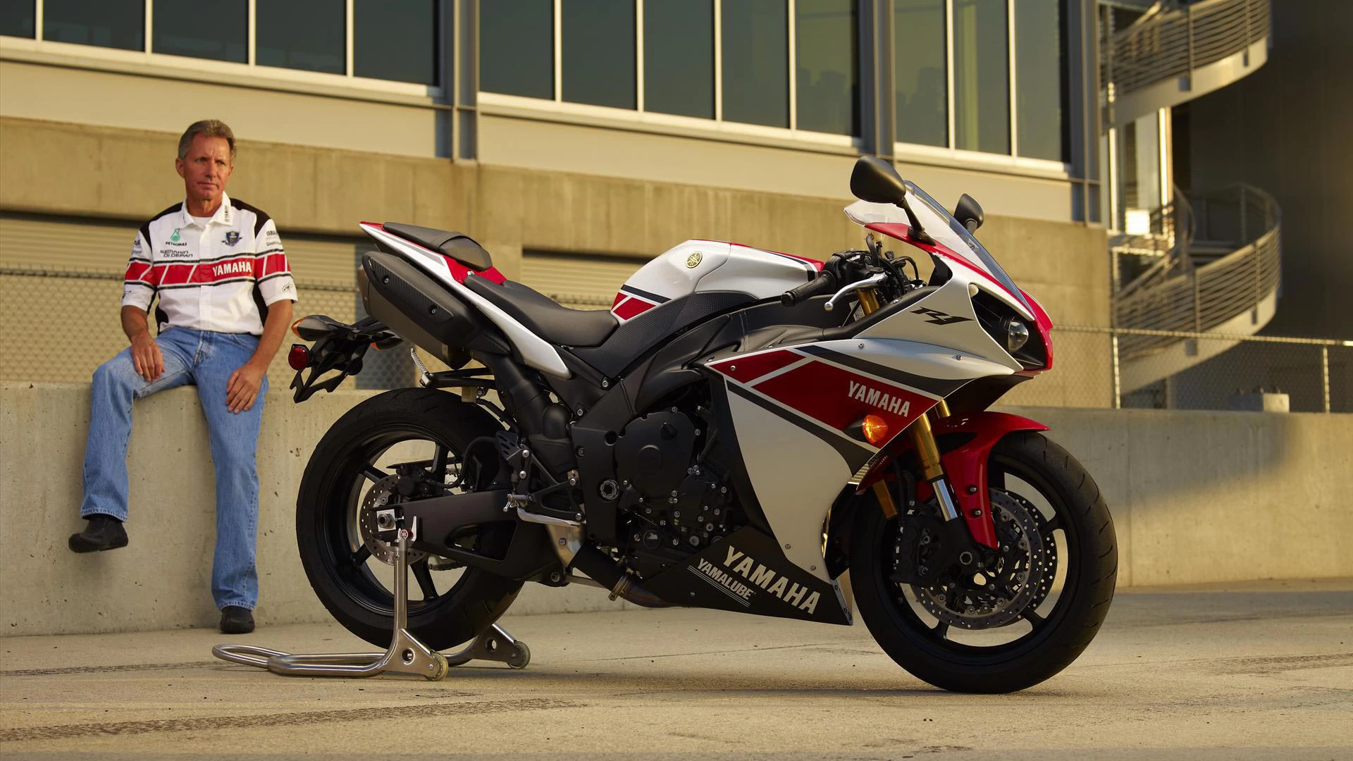 1000 YZF-R1 WGP 50th Anniversary 2012