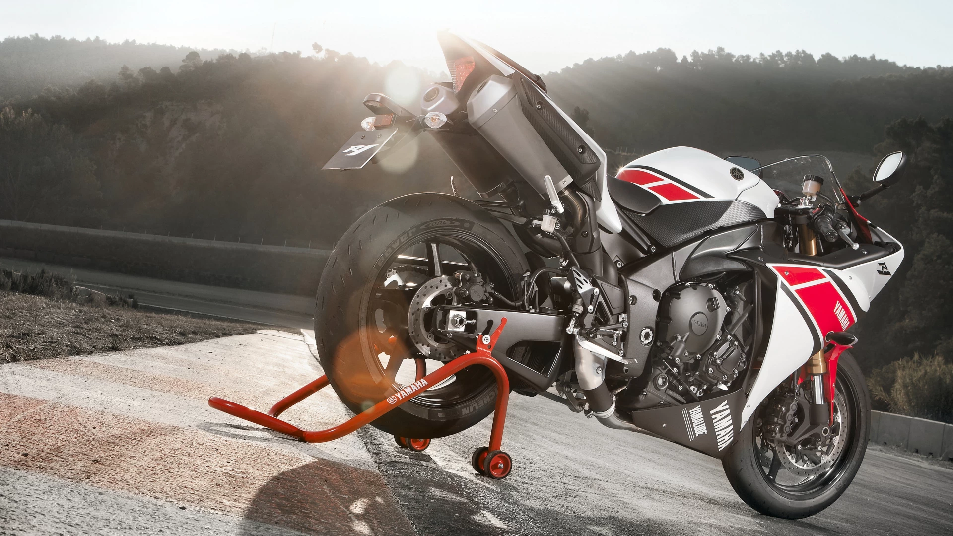 1000 YZF-R1 WGP 50th Anniversary 2012