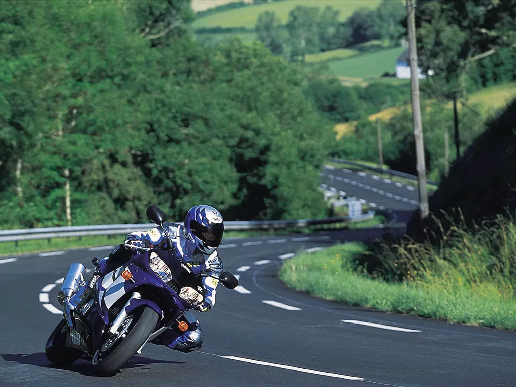 600 YZF-R6 1999-2002 | image 2
