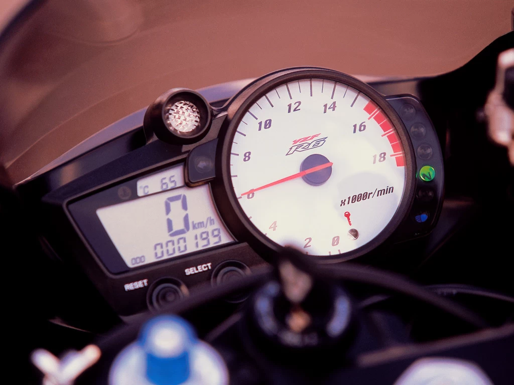 600 YZF-R6 2003-2004 | image 22
