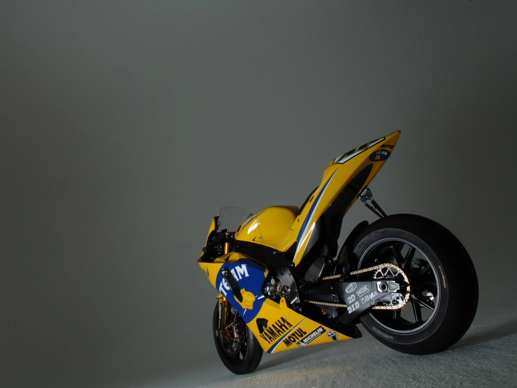 YZR-M1