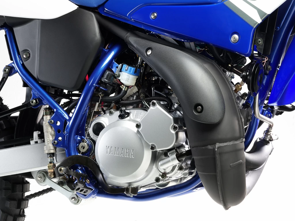 DT 125 RE