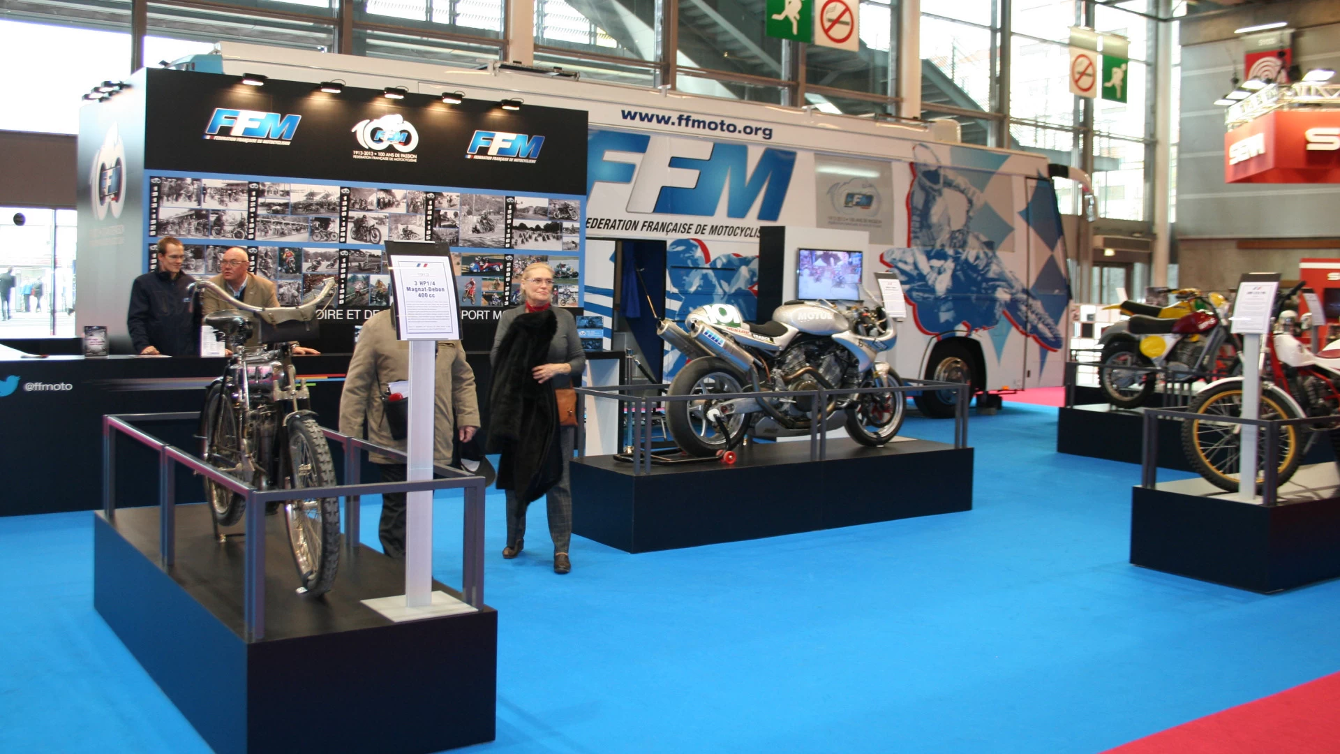 Les stands des constructeurs