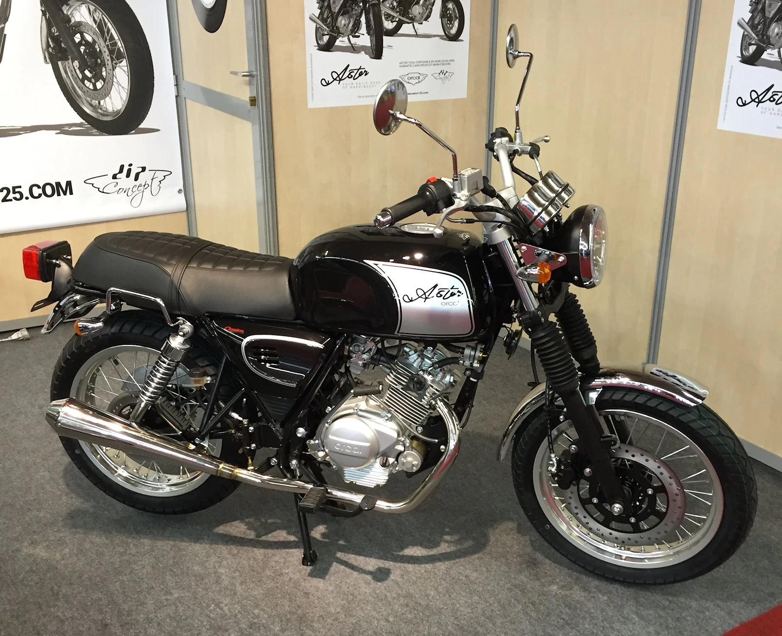 Nouveautés et motos de série