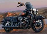 Moto Harley-Davidson 1920 Deadwood FLHD 2026