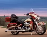 Moto Harley-Davidson 1450 ELECTRA GLIDE ULTRA CLASSIC FLHTCUI 2005