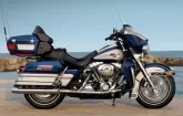 Moto Harley-Davidson 1450 ELECTRA GLIDE ULTRA CLASSIC FLHTCUI 2006