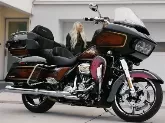 Moto Harley-Davidson CVO 1920 Road Glide Limited 120ème anniversaire FLTRKSEANV 2023