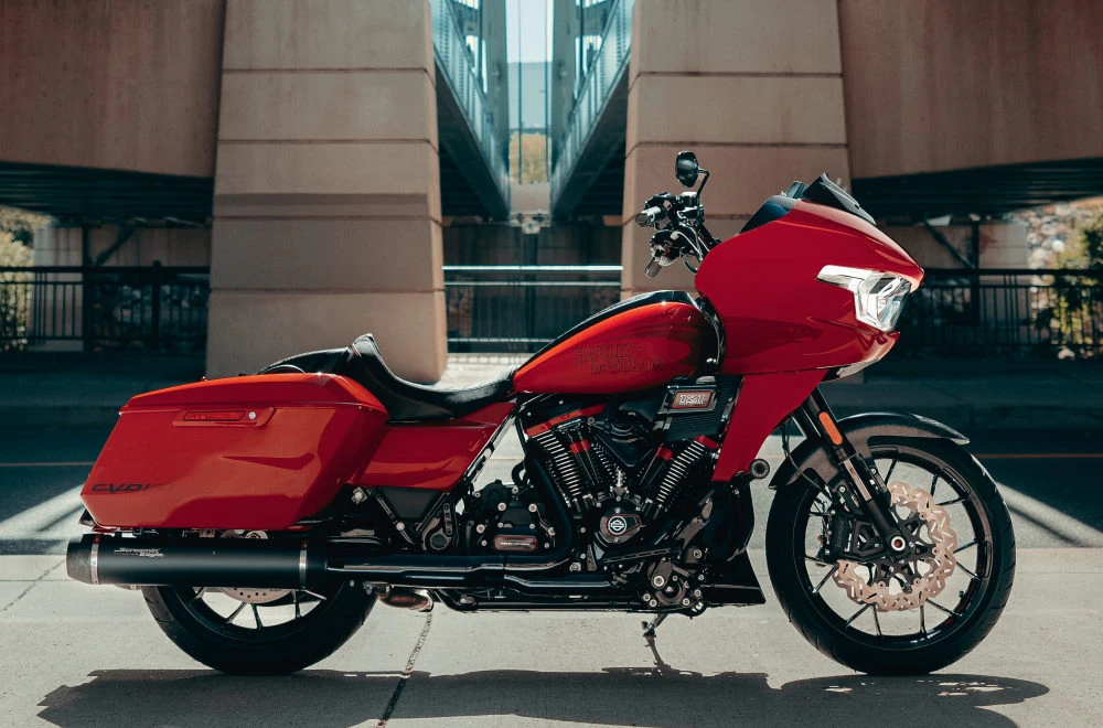 Harley-Davidson CVO 1980 Road Glide ST  FLTRXSTSE 2025 - 16